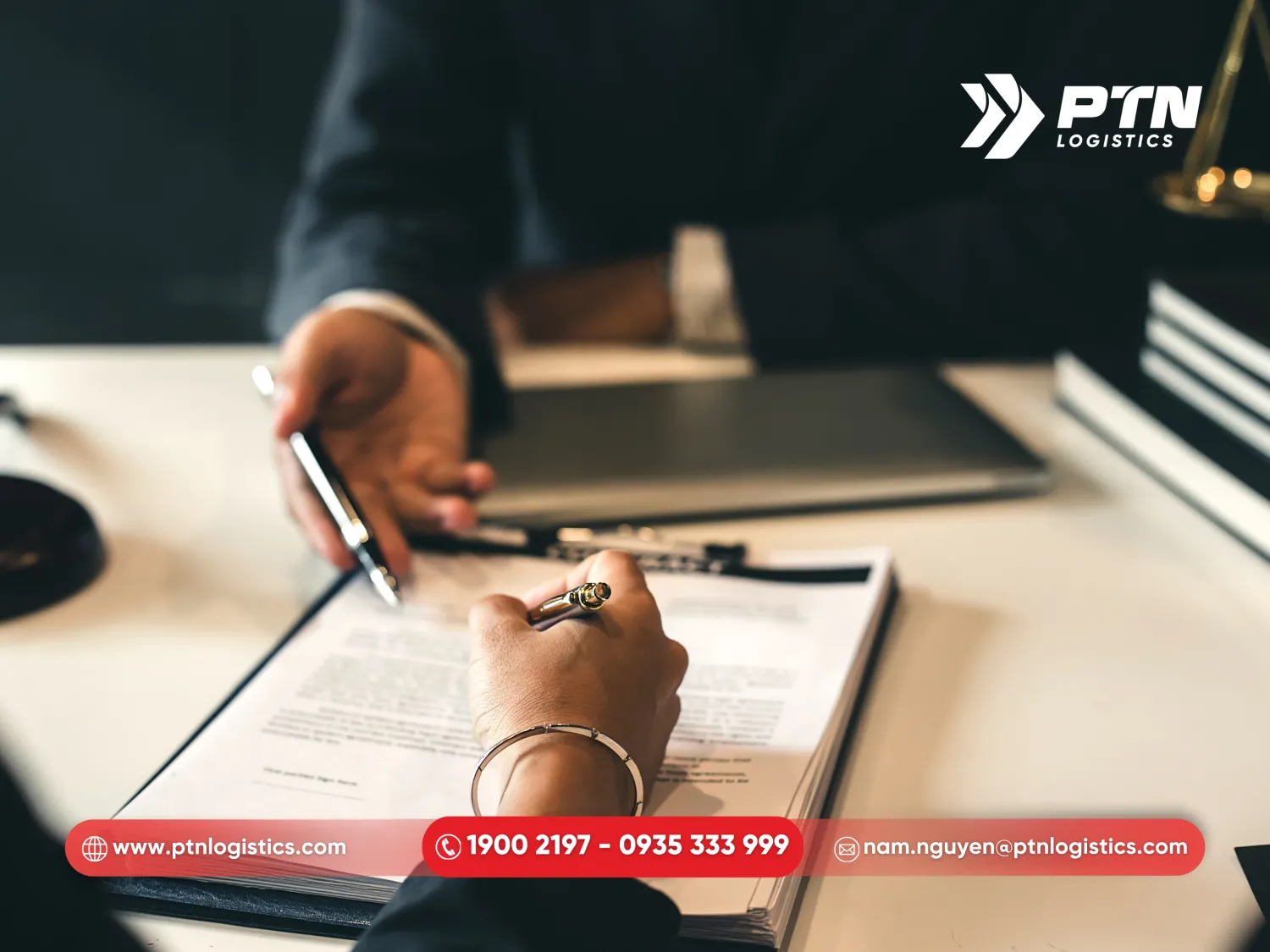 Đàm phán và ký kết hợp đồng thương mại (Sales contract)