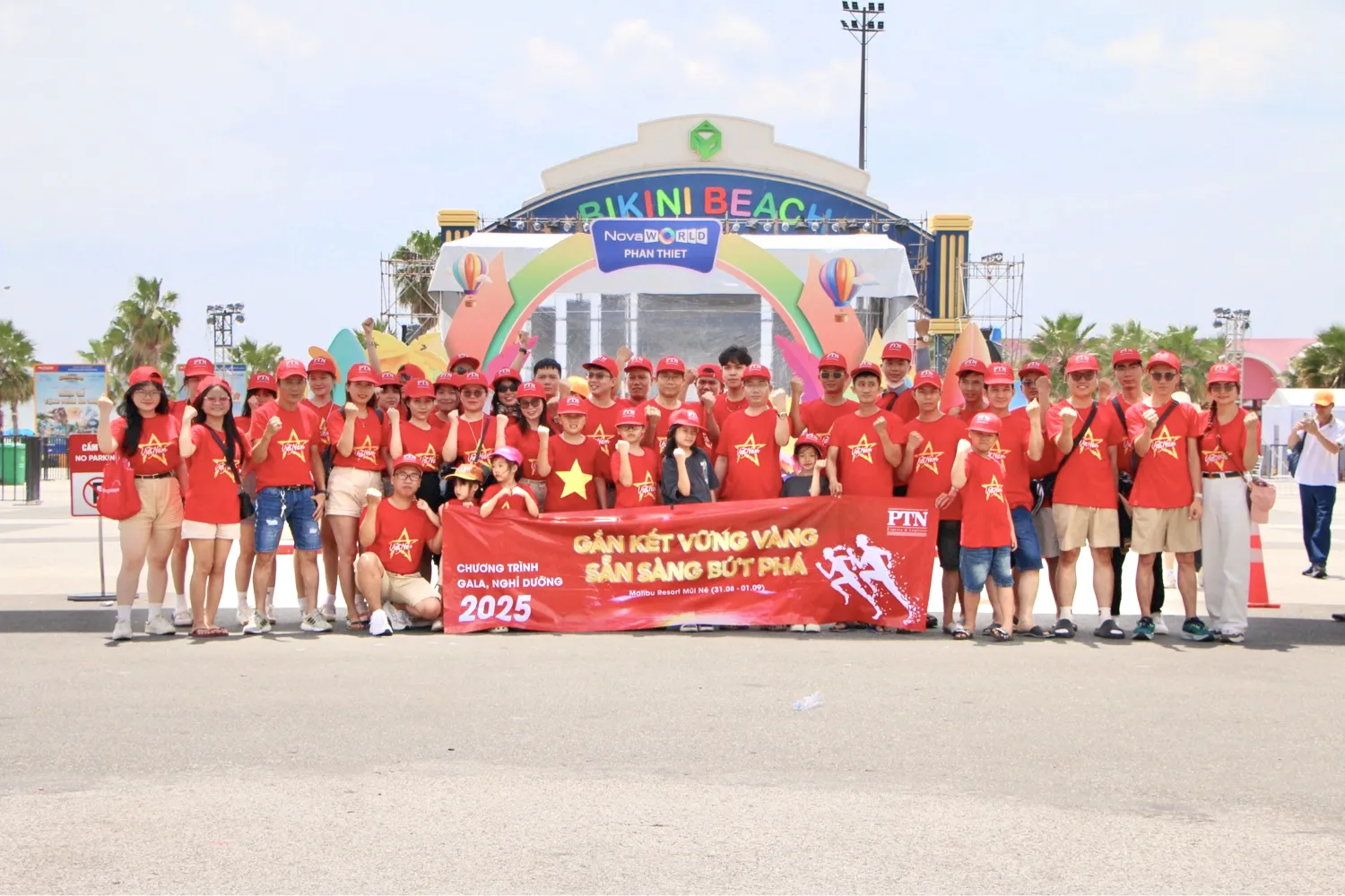Hành trình kết thúc nhưng không khép lại