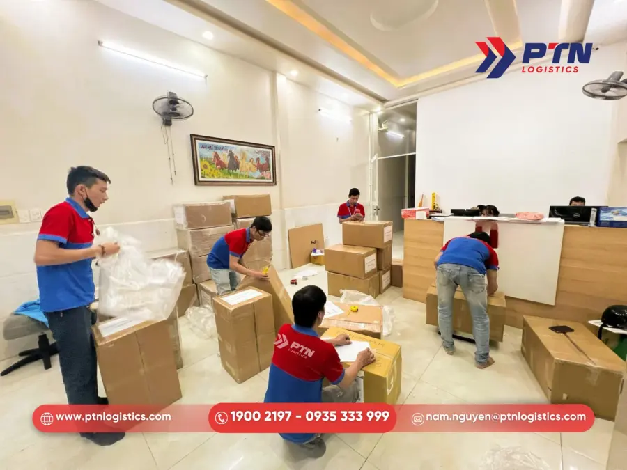 Dịch vụ gửi hàng xách tay đi Nhật tại PTN Logistics